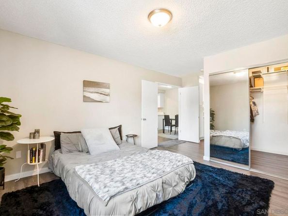 10284 Black Mountain Rd 198, San Diego CA 92126