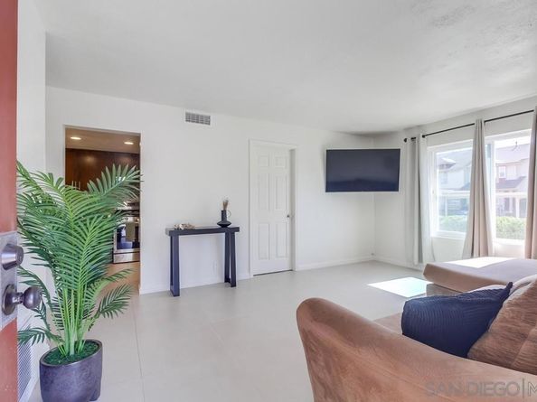 1939 Manzana, San Diego CA 92139