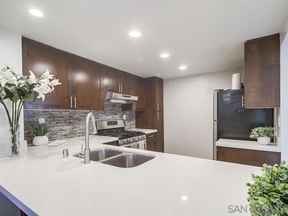 1939 Manzana, San Diego CA 92139