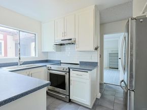 5432 Adobe Falls Rd 12, San Diego CA 92120