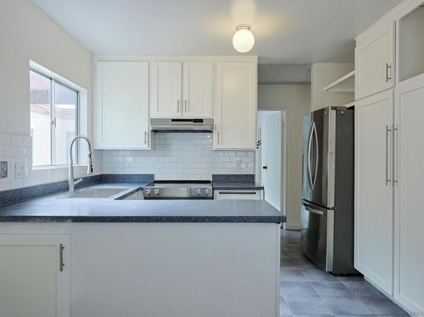 5432 Adobe Falls Rd 12, San Diego CA 92120