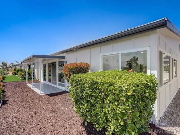 3808 Vista Campana S 38, Oceanside CA 92057