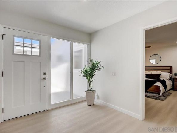 3808 Vista Campana S 38, Oceanside CA 92057