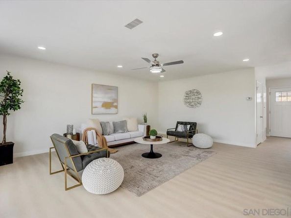 3808 Vista Campana S 38, Oceanside CA 92057