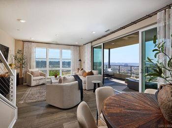 2921 Via Alta Pl