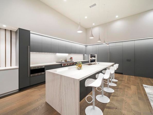 2035 Evergreen, San Diego CA 92106