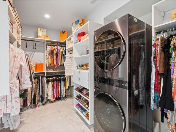 2035 Evergreen, San Diego CA 92106