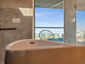 2035 Evergreen, San Diego CA 92106