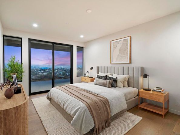 2035 Evergreen, San Diego CA 92106