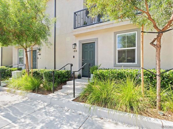 414 Carina Gln, Escondido CA 92025