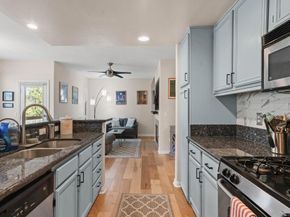 13039 Evening Creek Dr S 36, San Diego CA 92128