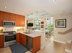 325 7Th Ave 212, San Diego CA 92101