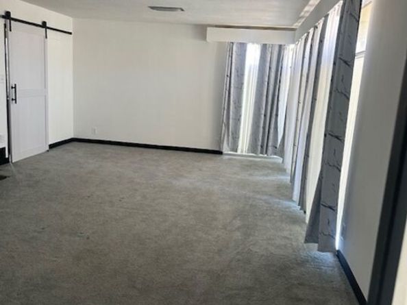 204 Regent Circle, Inglewood CA 90301