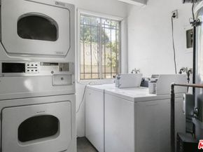 1973 W 22nd Street, Los Angeles CA 90018