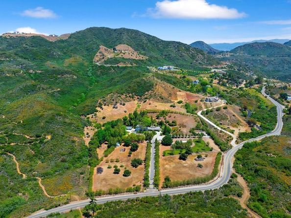 33269 Mulholland Highway, Malibu CA 90265