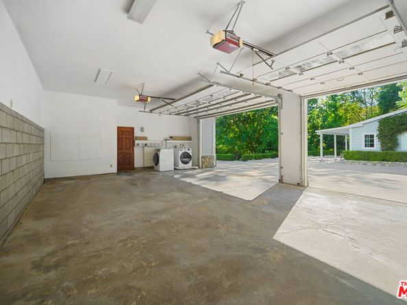 33269 Mulholland Highway, Malibu CA 90265