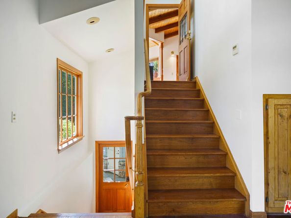33269 Mulholland Highway, Malibu CA 90265