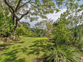 10037 Reevesbury Drive, Beverly Hills CA 90210