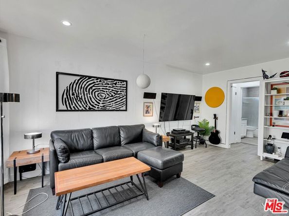 1145 N Hoover Street, Los Angeles CA 90029