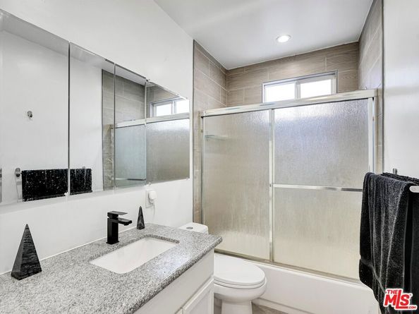 1145 N Hoover Street, Los Angeles CA 90029