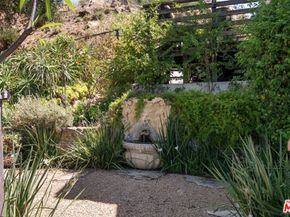 2733 Halsey Road, Topanga CA 90290