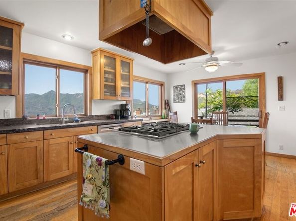 2733 Halsey Road, Topanga CA 90290