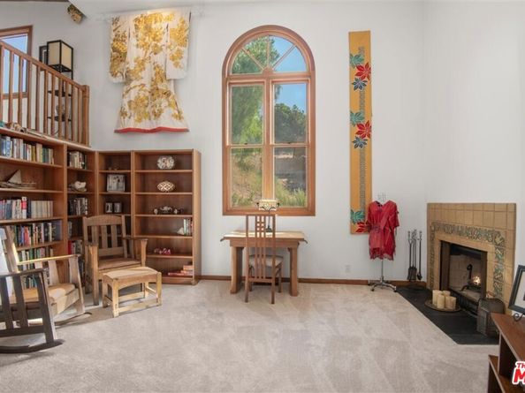 2733 Halsey Road, Topanga CA 90290