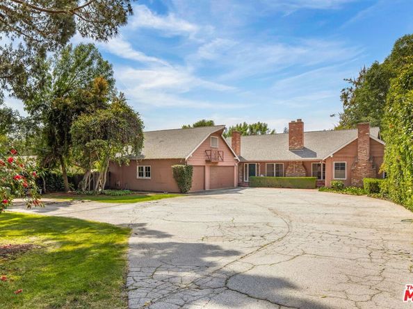 1639 Mandeville Canyon Road, Los Angeles CA 90049