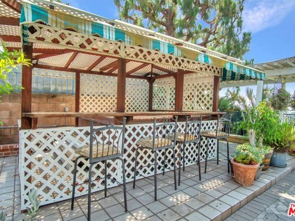 5222 Los Franciscos Way, Los Angeles CA 90027