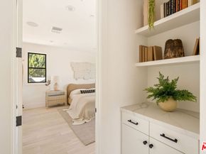 1615 N Coronado Street, Los Angeles CA 90026