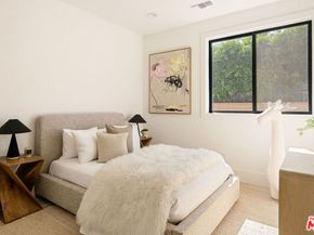 1615 N Coronado Street, Los Angeles CA 90026