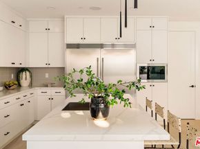 1615 N Coronado Street, Los Angeles CA 90026