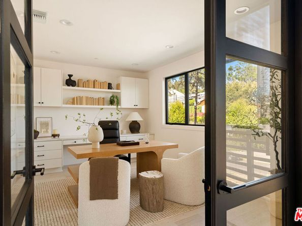 1615 N Coronado Street, Los Angeles CA 90026