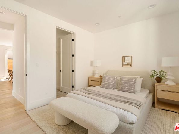 1615 N Coronado Street, Los Angeles CA 90026