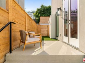 1615 N Coronado Street, Los Angeles CA 90026