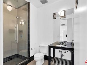 1645 Vine Street 711, Los Angeles CA 90028