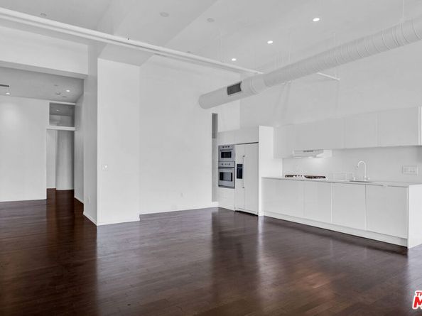 1645 Vine Street 711, Los Angeles CA 90028