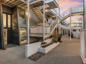 615 Hampton Drive A102, Venice CA 90291