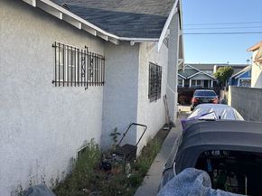 1110 W Vernon Avenue, Los Angeles CA 90037