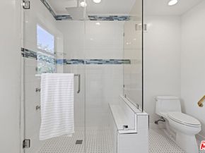 865 Warner Avenue, Los Angeles CA 90024