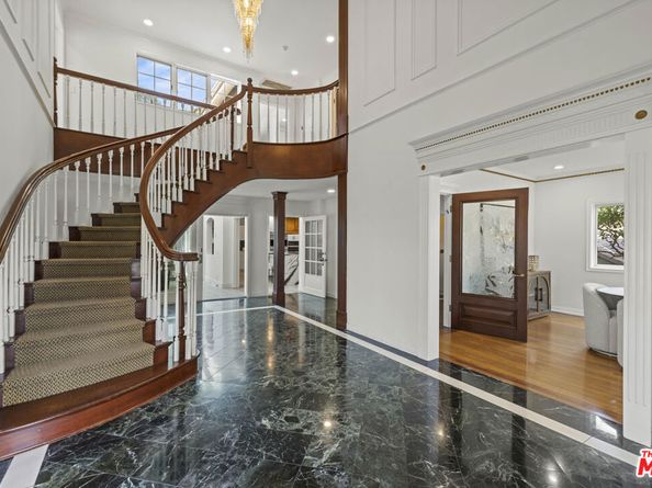 865 Warner Avenue, Los Angeles CA 90024