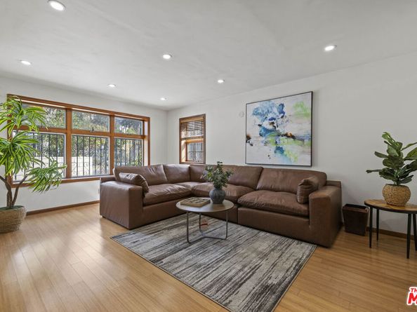 865 Warner Avenue, Los Angeles CA 90024