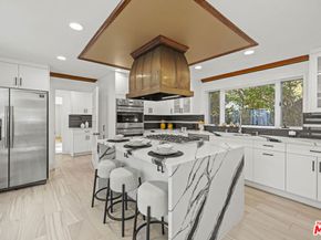 865 Warner Avenue, Los Angeles CA 90024