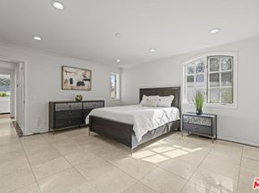 865 Warner Avenue, Los Angeles CA 90024