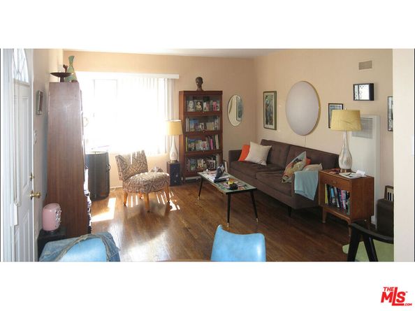 975 Lucile Avenue, Los Angeles CA 90026