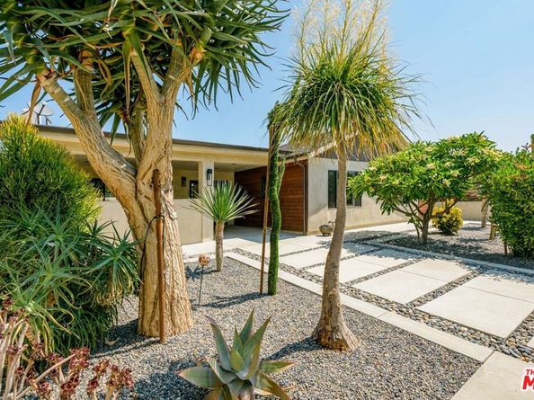 18839 Plummer Street, Northridge CA 91324