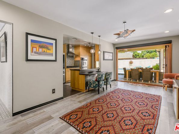 18839 Plummer Street, Northridge CA 91324