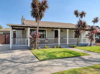 10824 Lindblade Street