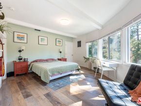 701 Country Club Drive, Burbank CA 91501