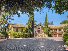 1005 Bel Air Court, Los Angeles CA 90077
